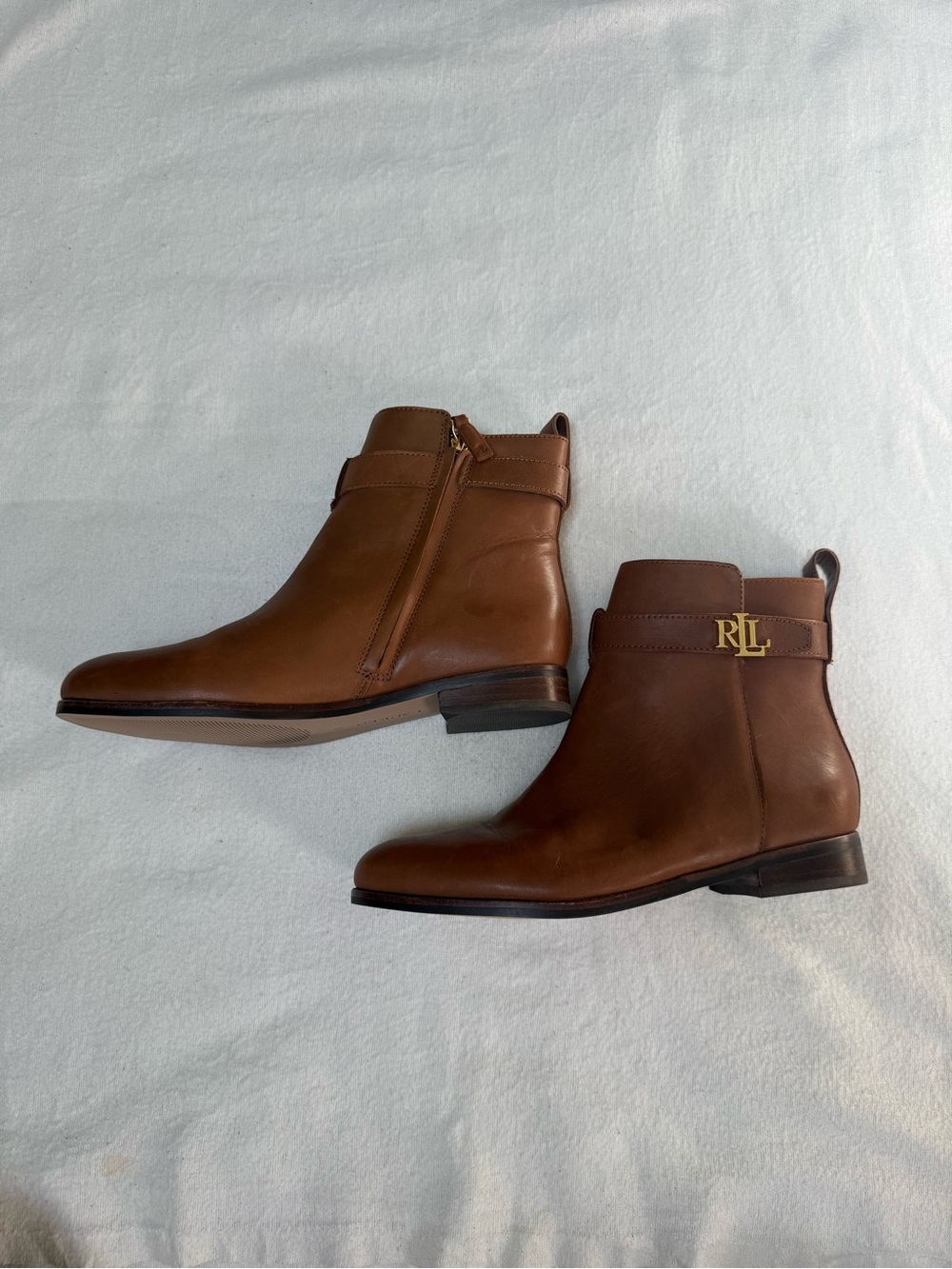 NWOT Ralph Lauren Chestnut Brown Leather Ankle Booties with RL Monogram